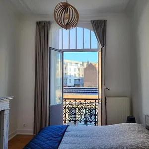  Maison d'hôtes Brussels Bed & Blockchain Private With Shared Bathroom Belgique